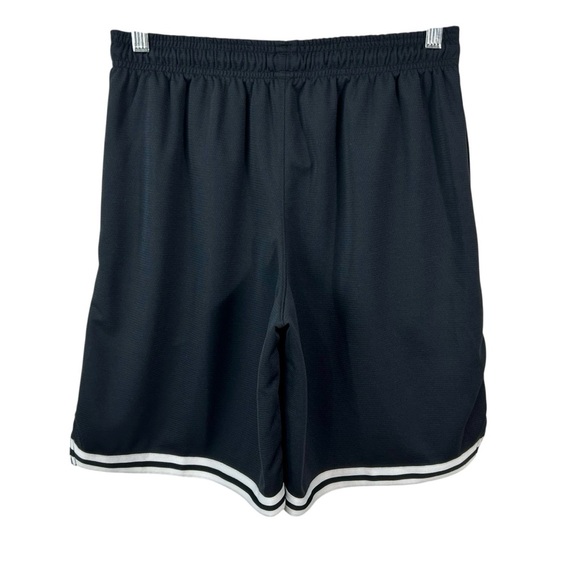 Under Armour Men's UA Perimeter 10" Shorts Black/White size Medium - Picture 6 of 9